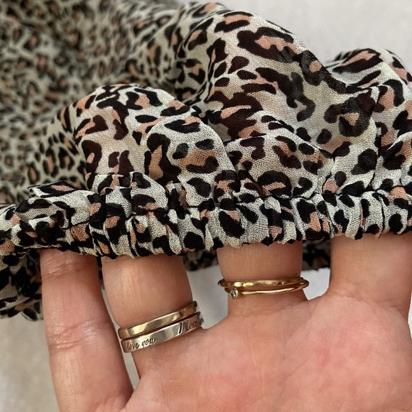 Velvet by Graham & Spencer • Saskia Leopard-Print Puff-Sleeve Dress - Picture 5 of 16